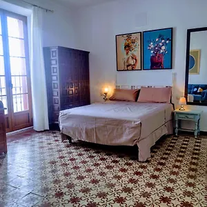  Habitación en casa particular Casa Escondida - Casa De Huéspedes