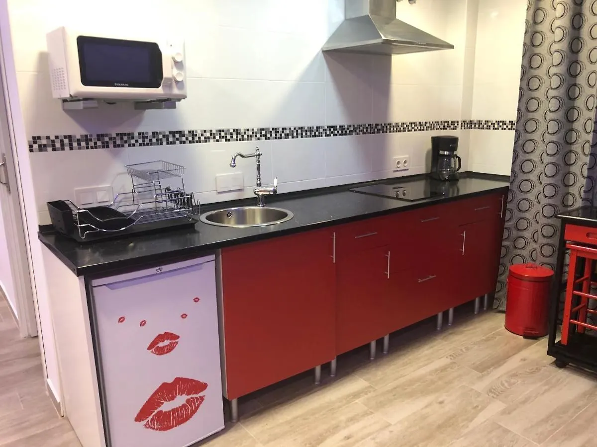 Loft Romantico contacts
